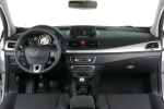 Renault Mégane Coupé 1.9 dCi 130 CV Dynamique Turismo Interior Salpicadero 3 puertas