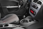 SEAT León 1.6 TDI 105 CV DPF Ecomotive ECOMOTIVE Turismo Interior Consola Central 5 puertas