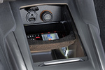 Citroën C4 e-HDi 110 CMP Exclusive Turismo Interior Conexión fuentes externas 5 puertas