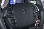 Citroën C4 e-HDi 110 CMP Exclusive Turismo Interior Mandos volante 5 puertas