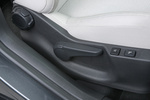 Citroën C4 e-HDi 110 CMP Exclusive Turismo Interior Mandos regulación asientos 5 puertas