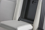 Citroën C4 e-HDi 110 CMP Exclusive Turismo Interior Reposabrazos 5 puertas