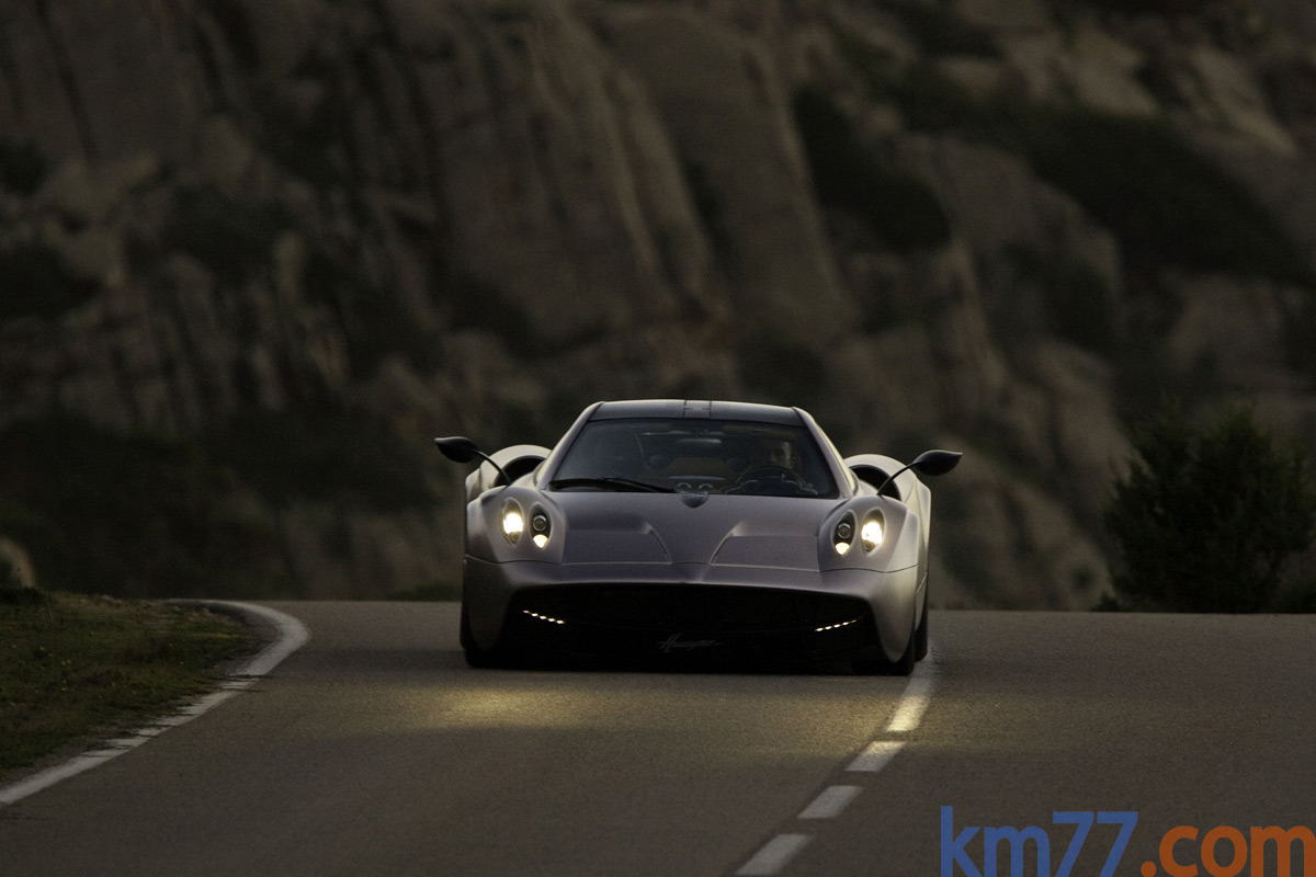 Pagani Huayra Coup&eacute; Exterior Frontal 2 puertas