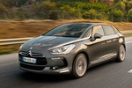 Citroën DS5 Gama DS5 Gama DS5 Turismo Gris Hurricane Exterior Frontal-Lateral 5 puertas