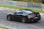 Nissan GT-R Gama GT-R (2011) Gama GT-R (2011) Coup&eacute; Exterior Lateral-Posterior 2 puertas