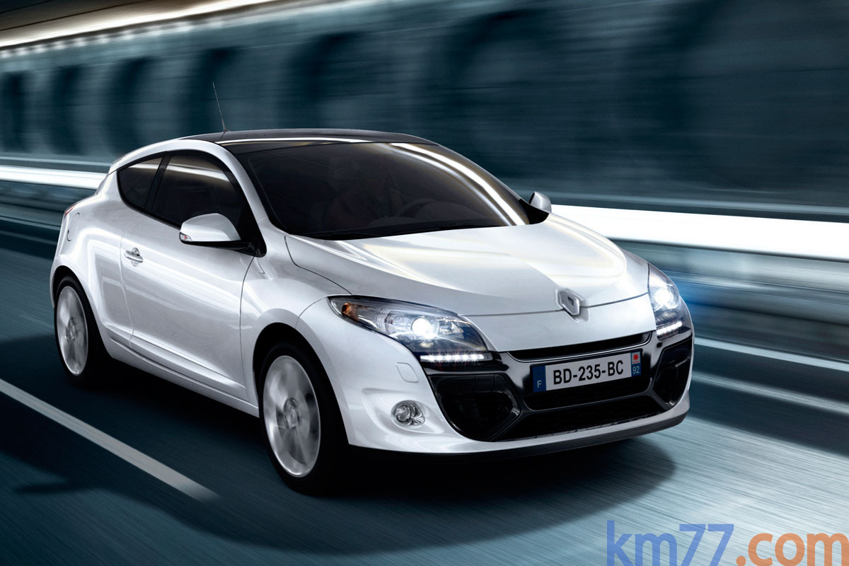 Renault M&eacute;gane Gama M&eacute;gane Gama M&eacute;gane Turismo Exterior Lateral-Frontal 3 puertas