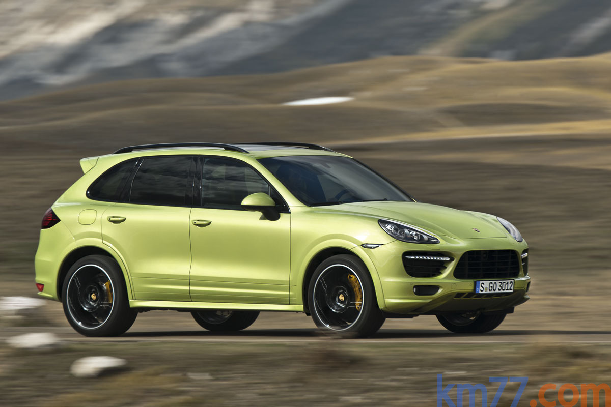 Porsche Cayenne Cayenne GTS 420 CV Cayenne GTS 420 CV Todo terreno Exterior Lateral-Frontal 5 puertas