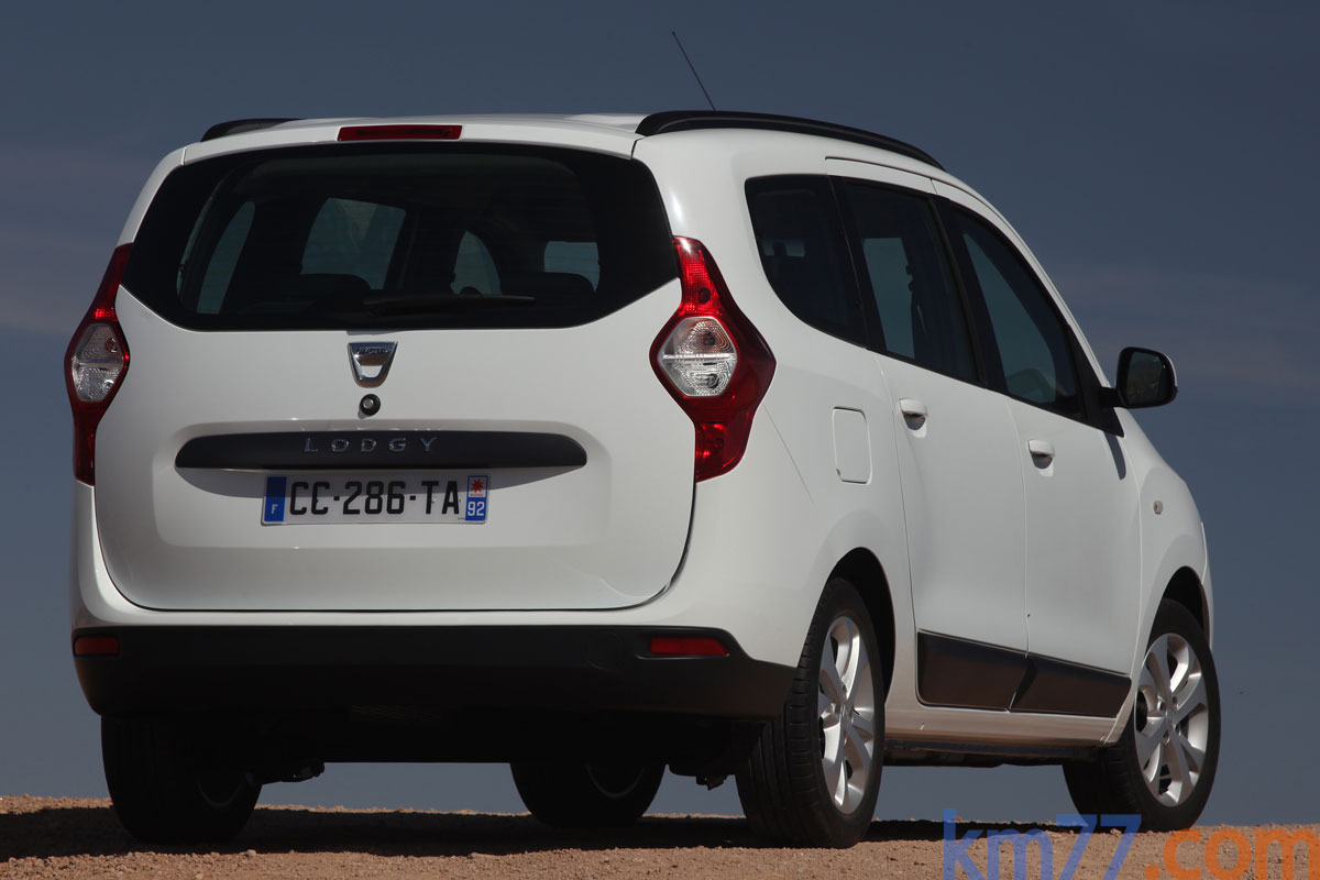 Dacia Lodgy Gama Lodgy Gama Lodgy Monovolumen Blanco Glaciar Exterior Posterior-Lateral 5 puertas
