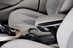 BMW Concept Active Tourer Monovolumen Interior Reposabrazos 5 puertas