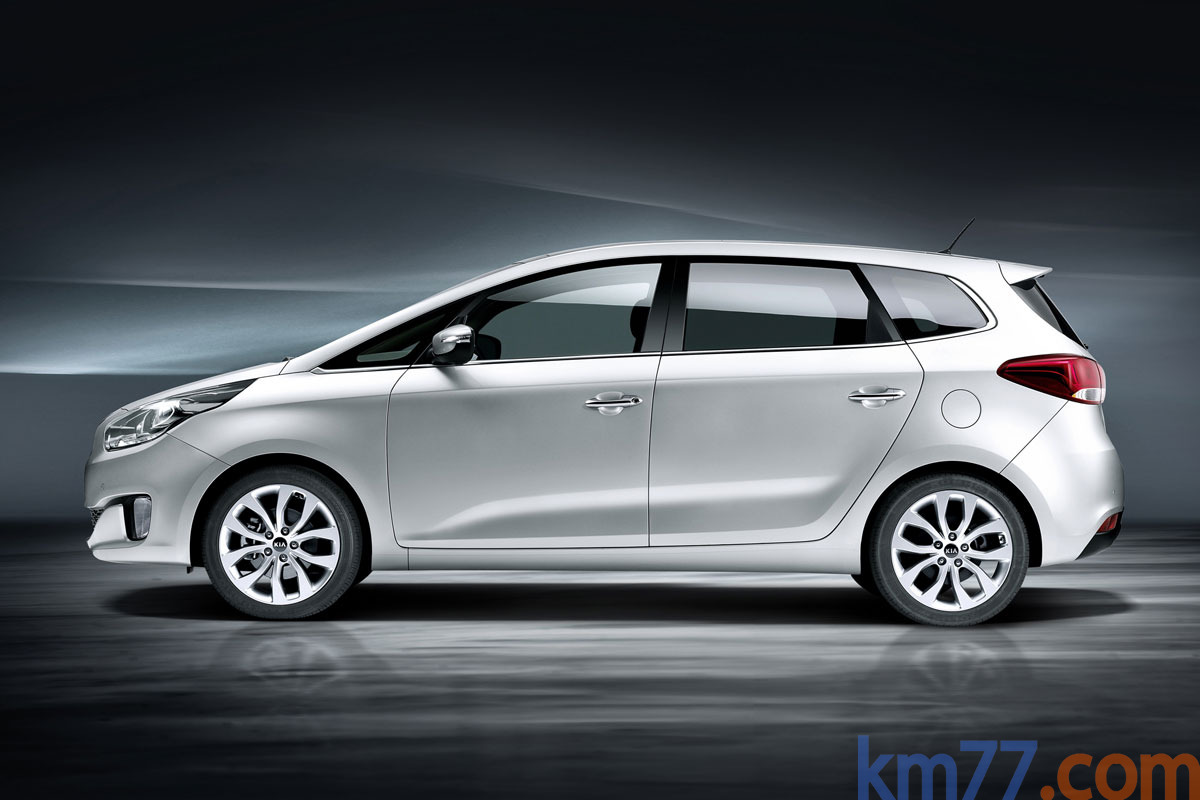 KIA Carens 1.7 CRDi 136 CV Gama Carens Monovolumen Schneeweiss Exterior Lateral 5 puertas