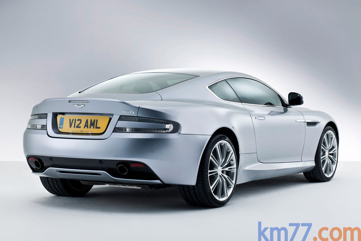 Aston Martin DB9 Gama DB9 Gama DB9 Coup&eacute; Exterior Posterior-Lateral 3 puertas