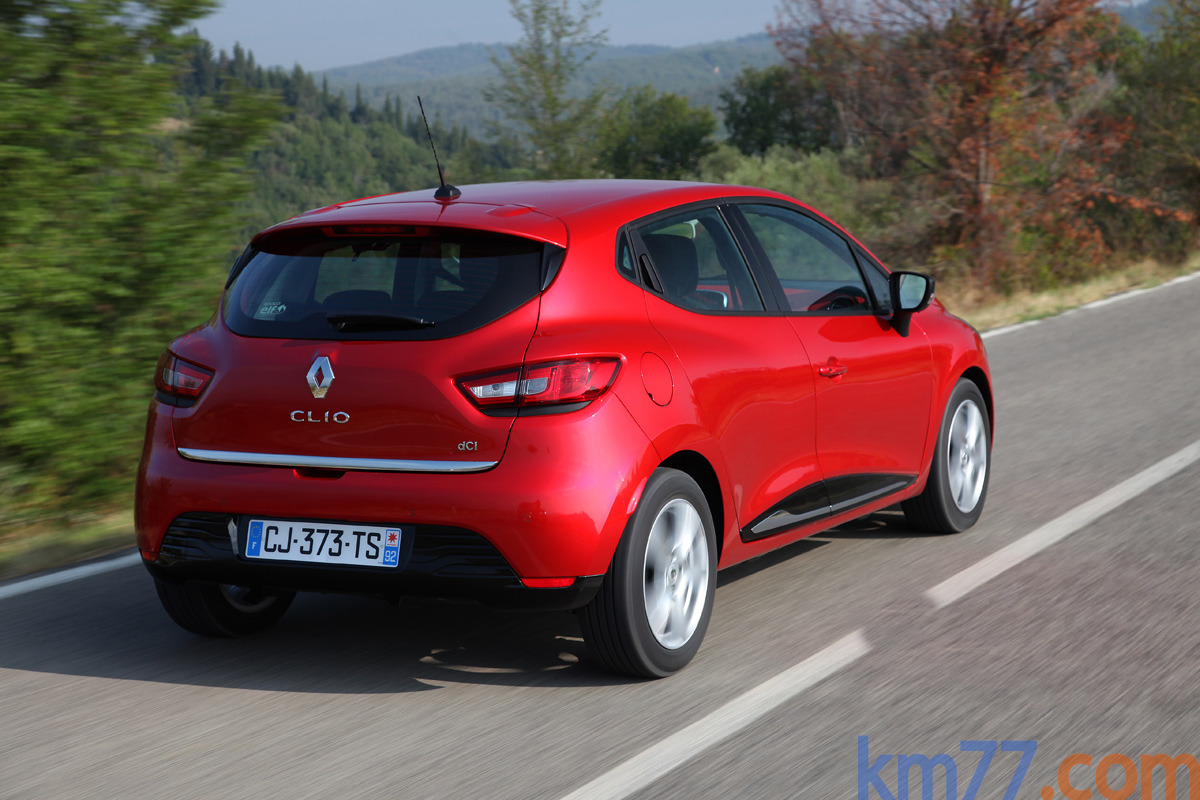Renault Clio Energy dCi 90 S Gama Clio Turismo Flamme Red Exterior Posterior-Lateral 5 puertas