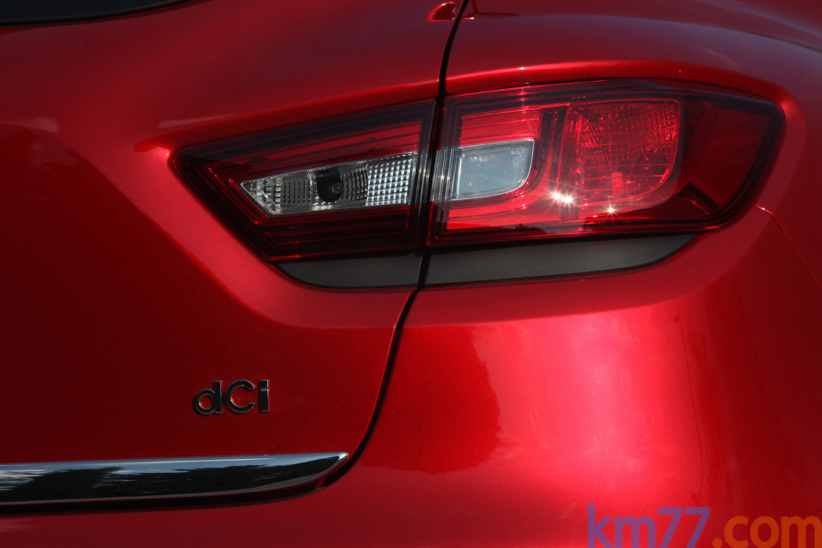Renault Clio Energy dCi 90 S Gama Clio Turismo Flamme Red Exterior Pilotos 5 puertas