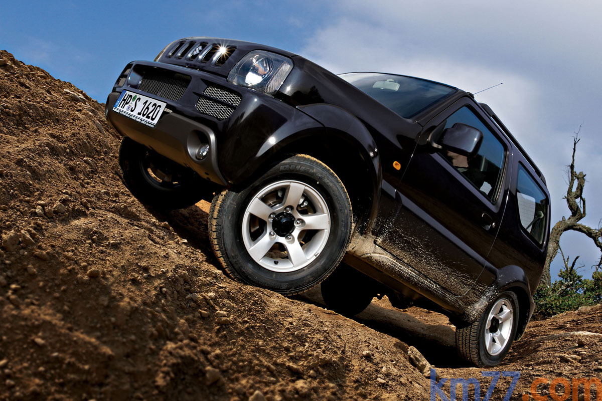 Suzuki Jimny 1.3L 85 CV (2013) Gama Jimny (2013) Todo terreno Exterior Frontal 3 puertas