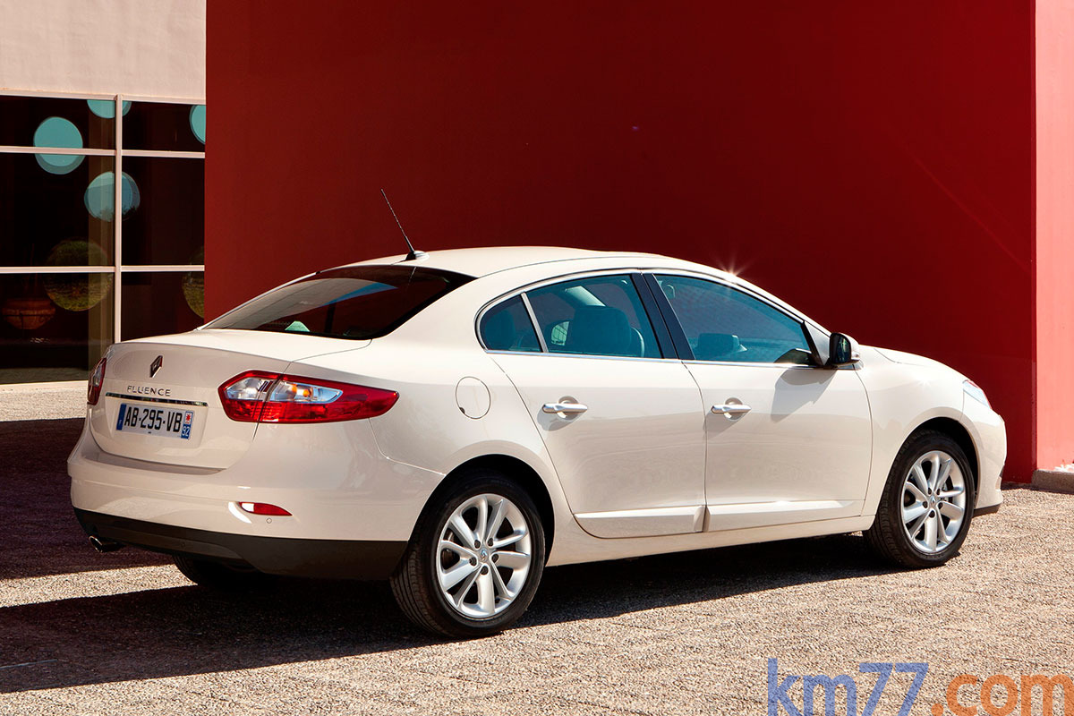 Renault Fluence Gama Fluence Gama Fluence Turismo Exterior Posterior-Lateral 4 puertas