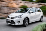 Toyota Verso Gama Verso Gama Verso Monovolumen Pearl White Exterior Frontal-Lateral 5 puertas