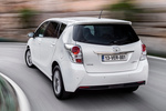 Toyota Verso Gama Verso Gama Verso Monovolumen Pearl White Exterior Lateral-Posterior 5 puertas