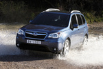 Subaru Forester Gama Forester Gama Forester Todo terreno Marine Blue Pearl  Exterior Frontal-Lateral 5 puertas