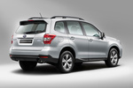 Subaru Forester Gama Forester Gama Forester Todo terreno Ice Silver Metallic Exterior Posterior-Lateral 5 puertas