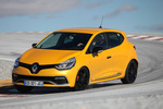Renault Clio Renault Sport 200 EDC (200 CV) Renault Sport Turismo Exterior Frontal-Lateral 5 puertas