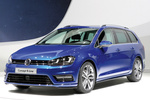 Volkswagen Golf 2.0 TDI CR 150 CV 4MOTION Concept R-Line Turismo familiar Exterior Frontal-Lateral 5 puertas