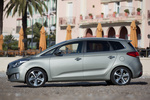 KIA Carens 1.7 CRDi 136 CV Gama Carens Monovolumen Brilliantsilber Metallic Exterior Lateral 5 puertas