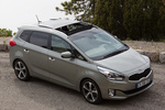 KIA Carens 1.7 CRDi 136 CV Gama Carens Monovolumen Brilliantsilber Metallic Exterior Cenital 5 puertas