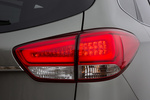 KIA Carens 1.7 CRDi 136 CV Gama Carens Monovolumen Brilliantsilber Metallic Exterior Pilotos 5 puertas