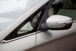 KIA Carens 1.7 CRDi 136 CV Gama Carens Monovolumen Brilliantsilber Metallic Exterior Retrovisor 5 puertas