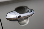 KIA Carens 1.7 CRDi 136 CV Gama Carens Monovolumen Brilliantsilber Metallic Exterior Puerta 5 puertas