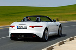 Jaguar F-Type V6 3.0 340 CV V6 Descapotable Polaris White Exterior Posterior-Lateral 2 puertas