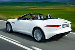 Jaguar F-Type V6 3.0 340 CV V6 Descapotable Polaris White Exterior Lateral-Posterior 2 puertas