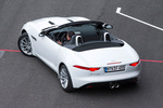 Jaguar F-Type V6 3.0 340 CV V6 Descapotable Polaris White Exterior Posterior-Lateral-Cenital 2 puertas