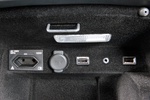Citroën C4 Picasso e-HDI 115 CV Exclusive Monovolumen Negro Onyx Interior Conexión fuentes externas 5 puertas