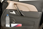 Citroën C4 Picasso e-HDI 115 CV Exclusive Monovolumen Negro Onyx Interior Puerta 5 puertas
