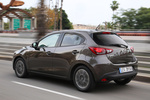 Mazda Mazda2 Gama Mazda2 Gama Mazda2 Turismo Jet Black Mica Exterior Lateral-Posterior 5 puertas
