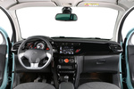 Citroën C3 BlueHDi 100 S Exclusive Turismo Interior Salpicadero 5 puertas