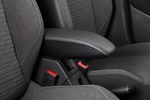 Citroën C3 BlueHDi 100 S Exclusive Turismo Interior Reposabrazos 5 puertas