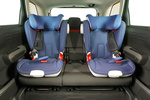 Citroën C3 Aircross PureTech 110 S&S Shine Todo terreno Interior Silla infantil 5 puertas