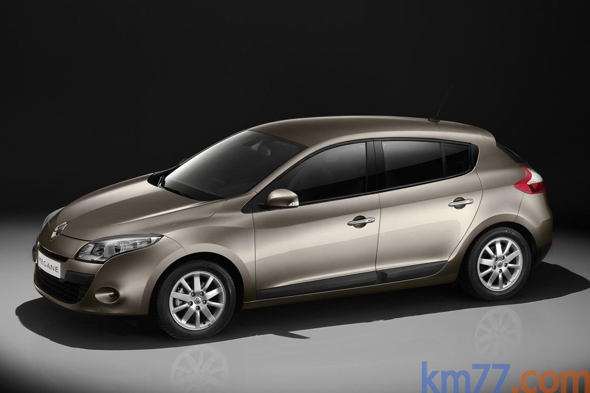 Renault M&eacute;gane Gama M&eacute;gane Berlina Gama M&eacute;gane Berlina Turismo Exterior Lateral-Frontal 5 puertas