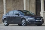 Audi A4 2.0 TDI 143 CV DPF Gama A4 Berlina Turismo Gris Lava Efecto Perla Exterior Lateral-Frontal 4 puertas