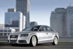 Audi A4 Gama A4 Berlina Gama A4 Berlina Turismo Plata Hielo Metalizado Exterior Frontal-Lateral 4 puertas