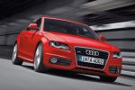 Audi A4 3.2 FSI quattro 265 CV S line Turismo Rojo Brillante Exterior Frontal-Lateral 4 puertas