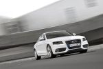 Audi A4 3.2 FSI quattro 265 CV S line Turismo Blanco Ibis Exterior Frontal-Lateral 4 puertas