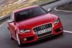 Audi A4 S4 3.0 TFSI quattro S tronic 7 vel. S4 Turismo Rojo Granate efecto perla Exterior Frontal 4 puertas
