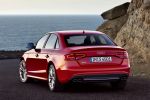 Audi A4 S4 3.0 TFSI quattro S tronic 7 vel. S4 Turismo Rojo Granate efecto perla Exterior Posterior-Lateral 4 puertas
