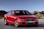 Audi A4 S4 3.0 TFSI quattro S tronic 7 vel. S4 Turismo Rojo Granate efecto perla Exterior Frontal-Lateral 4 puertas