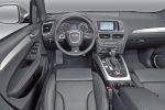 Audi Q5 3.0 TDI quattro S tronic 7 vel. DPF S-Line Todo terreno Interior Salpicadero 5 puertas
