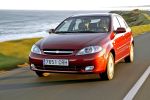Chevrolet Lacetti Gama Lacetti CDX Turismo Red Rock Exterior Frontal-Lateral 5 puertas
