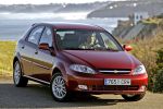 Chevrolet Lacetti Gama Lacetti CDX Turismo Red Rock Exterior Frontal-Lateral 5 puertas